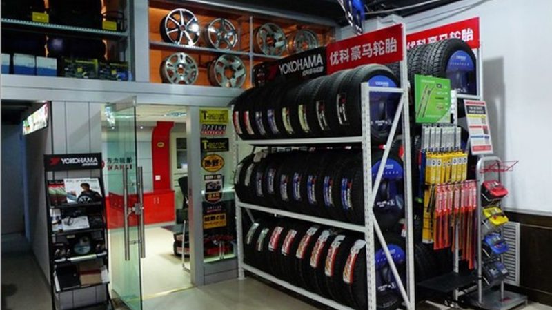 成都汽配批发：老牌供应商如何把握市场脉搏**